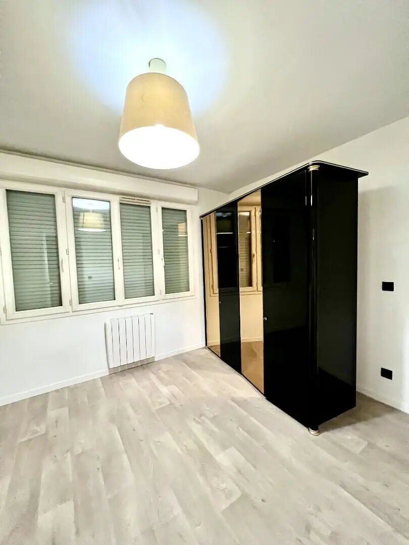 Appartement à louer, 32m², Clamart