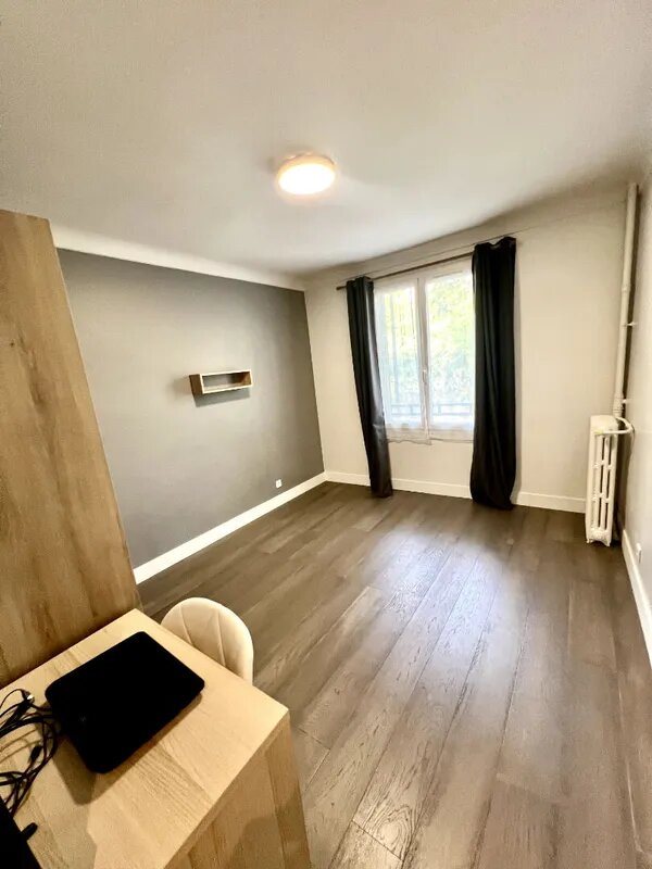 Appartement à louer, 79m², Vanves
