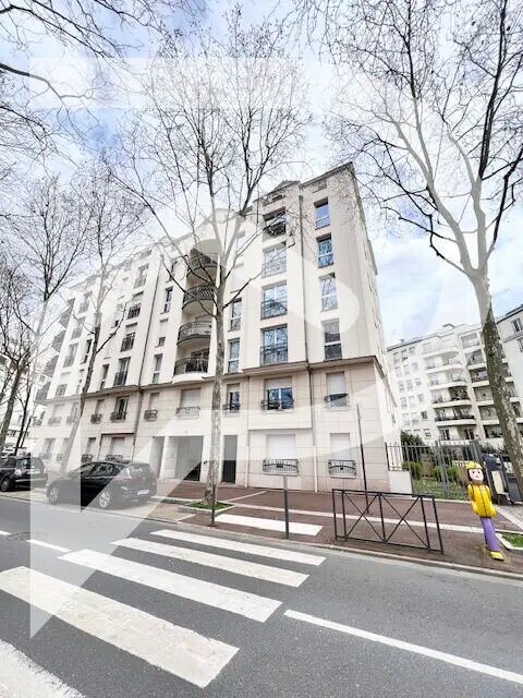 Appartement à louer, 81m², Issy-les-Moulineaux