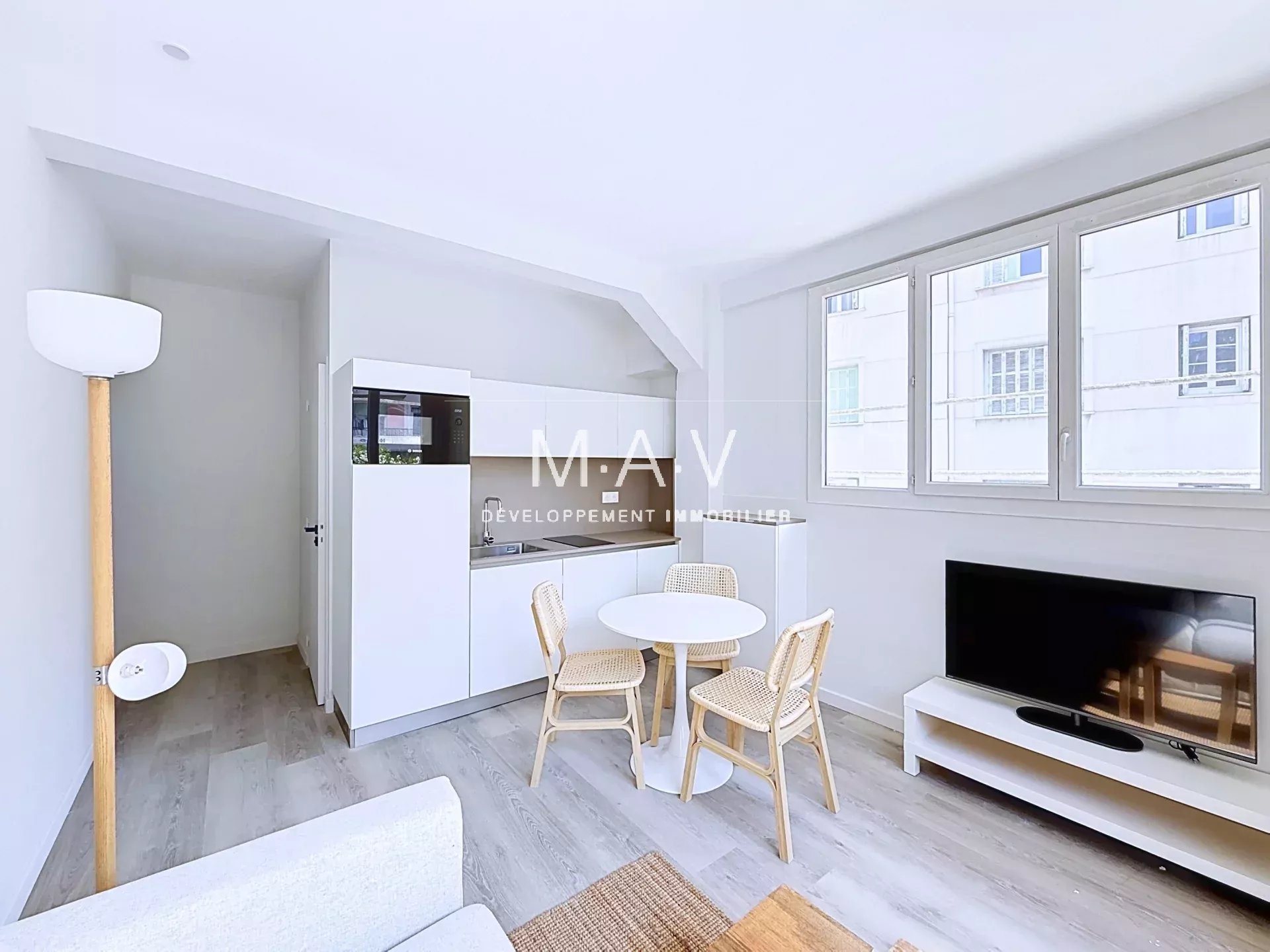 Nice/Baumettes Renovated Furnished Studio Sold In Quiet Area - Vue 5