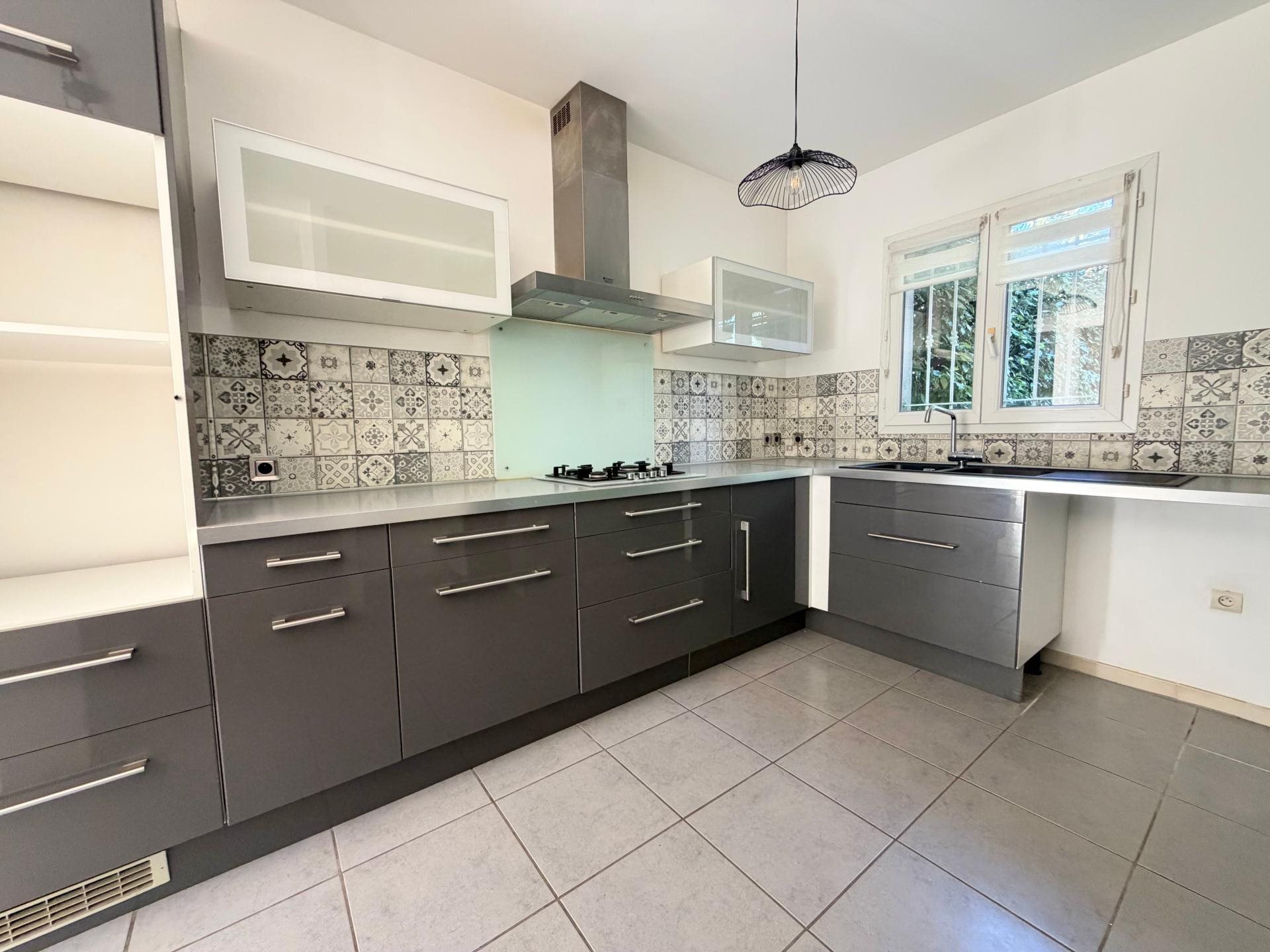 Maison à vendre, 95m², Avignon
