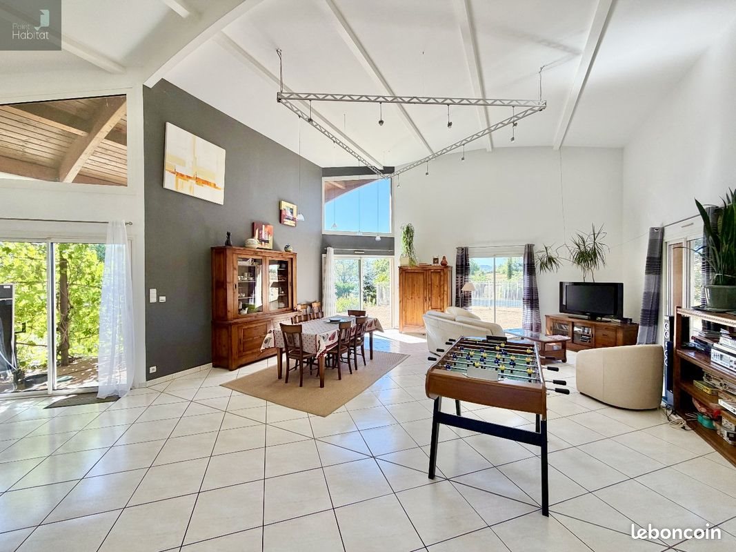 Maison à vendre, 170m², Montrozier