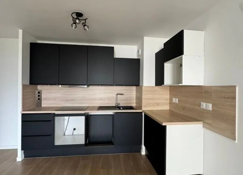 Appartement à louer, 44m², Villepinte
