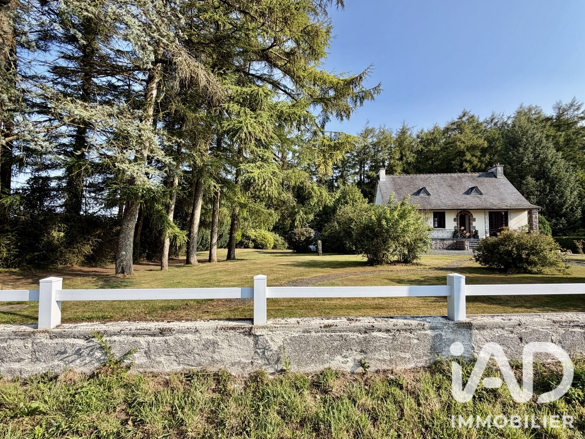 Maison à vendre, 77m², Plougonver