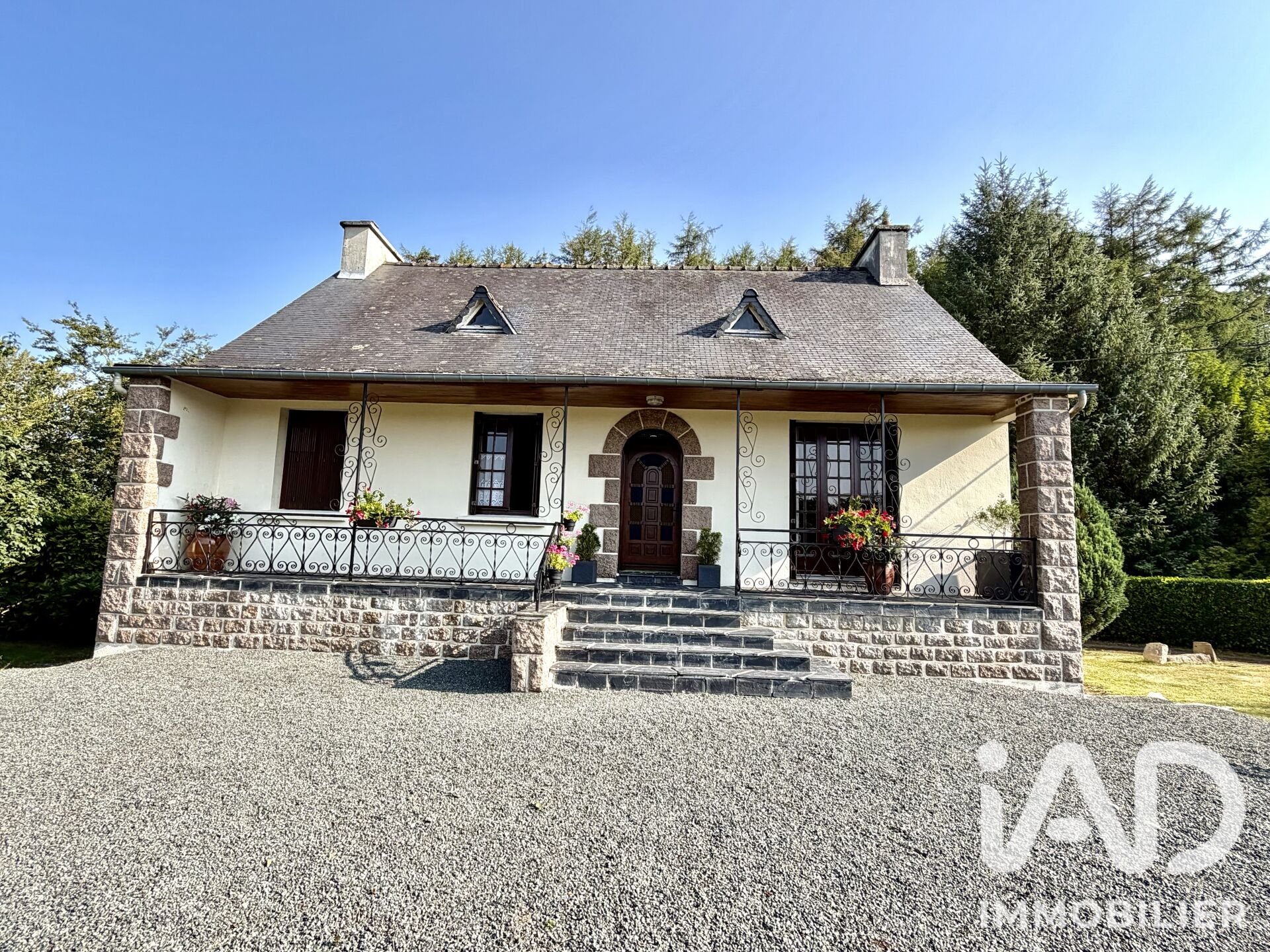 Maison à vendre, 77m², Plougonver