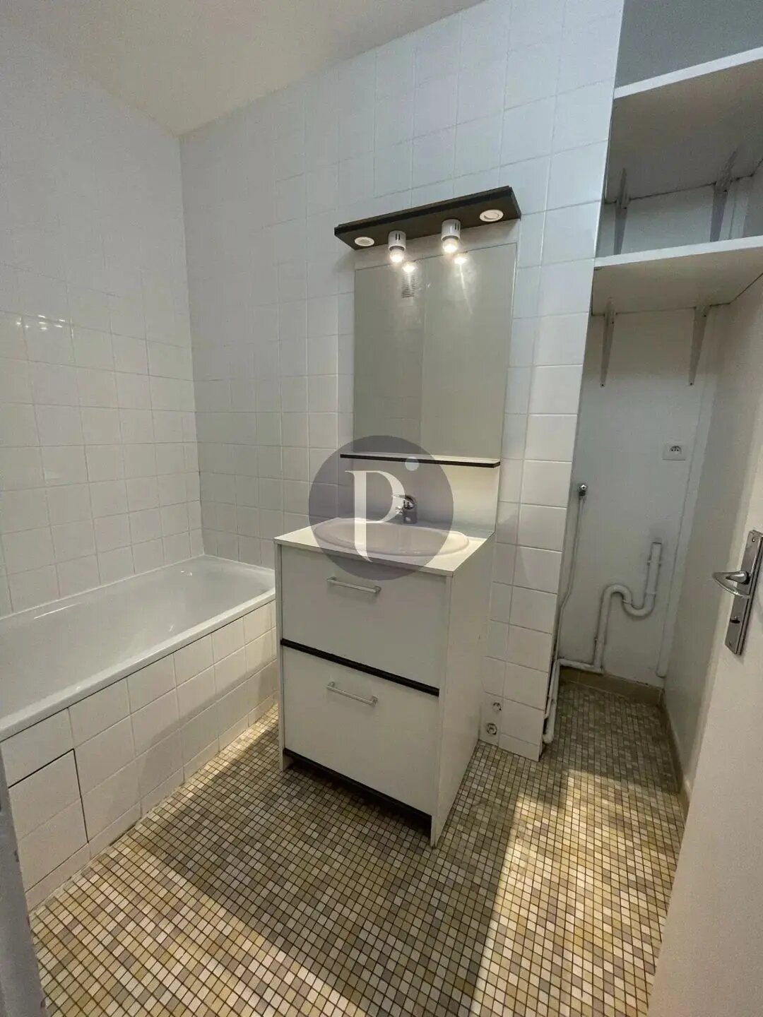 Appartement à louer, 33m², Cachan
