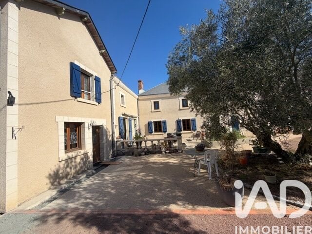 Maison à vendre, 225m², Thouars