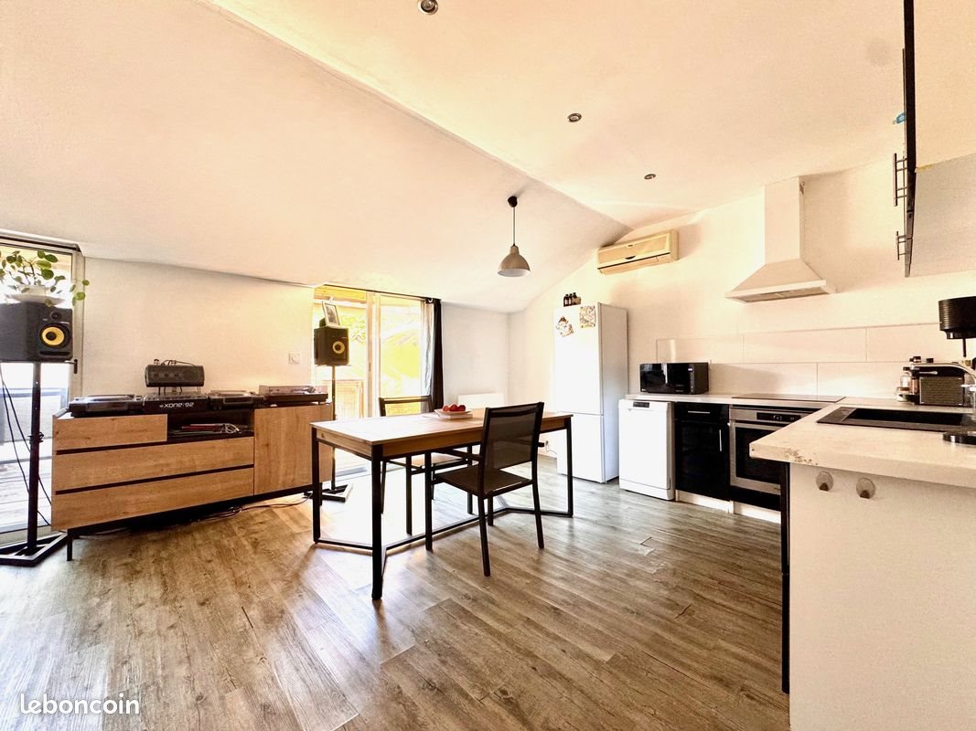 Appartement à vendre, 52m², Vaison-la-Romaine