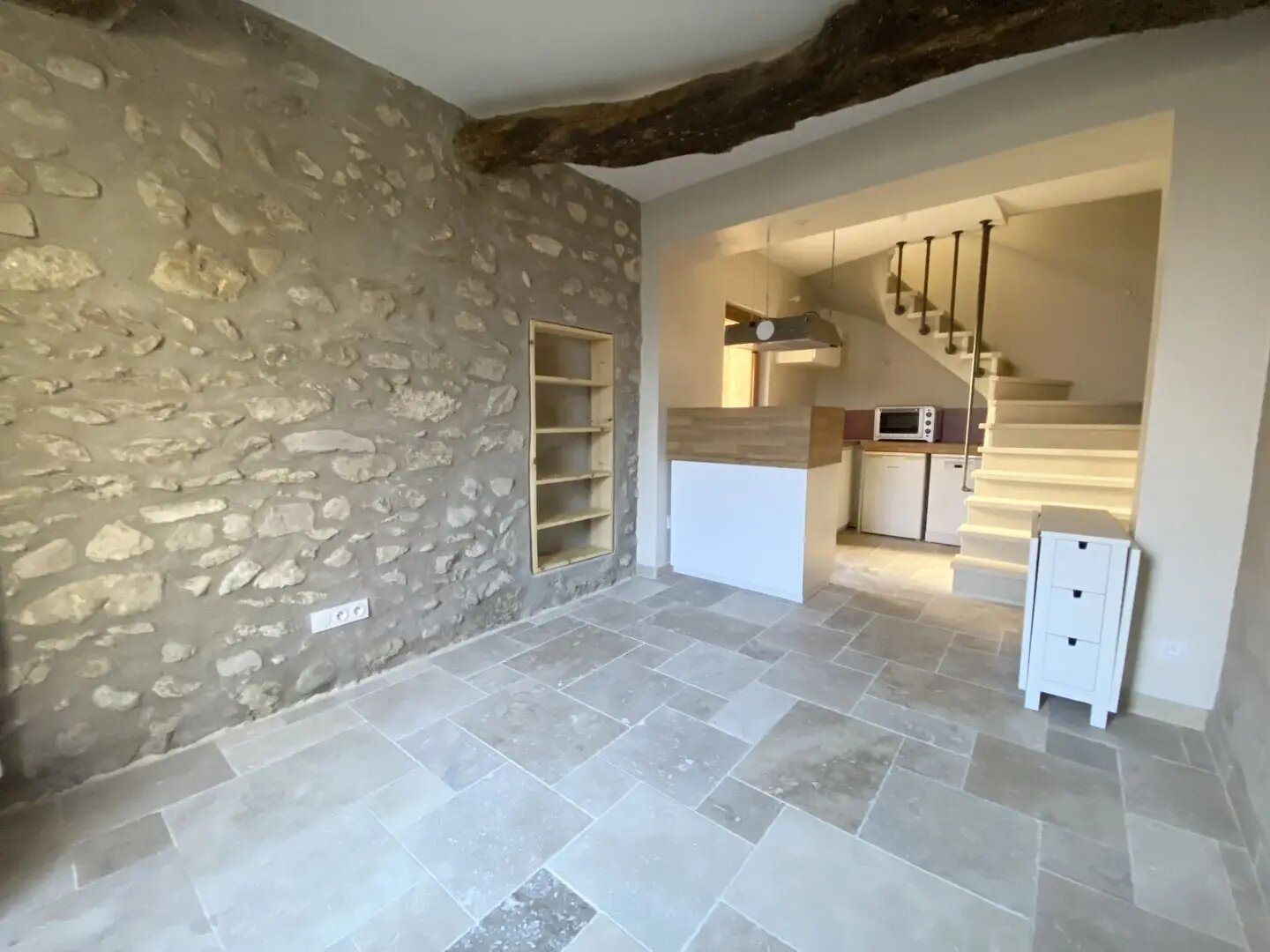 Maison à louer, 47m², Vaison-la-Romaine