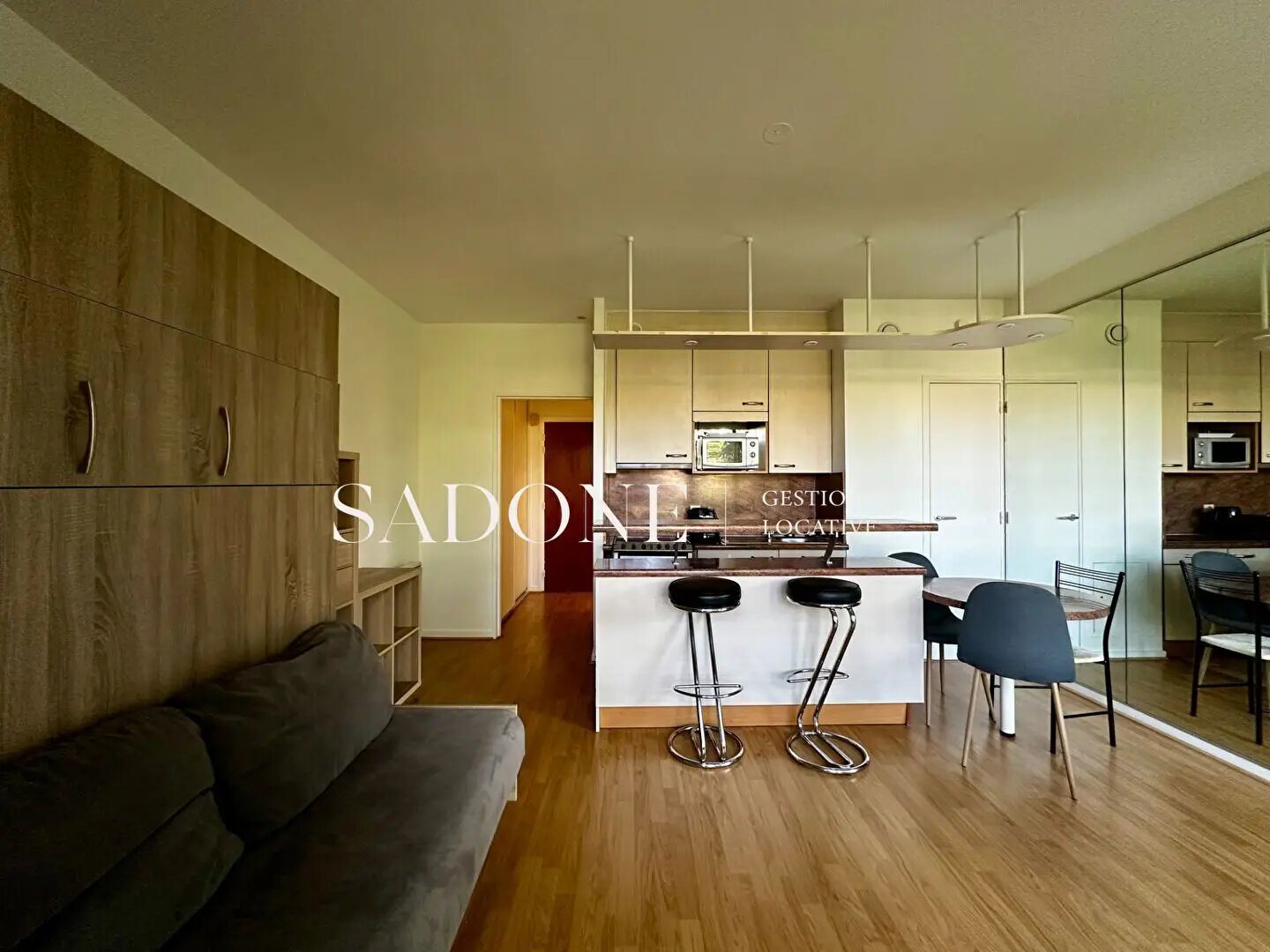 Appartement à louer, 26m², Levallois-Perret