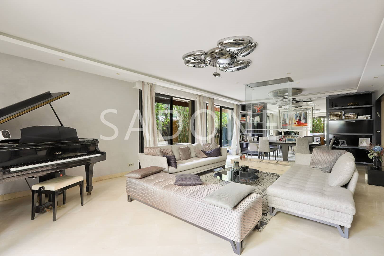 Appartement à vendre, 121m², Neuilly-sur-Seine