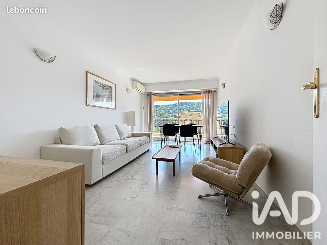 Appartement à louer, 69m², Le Cannet