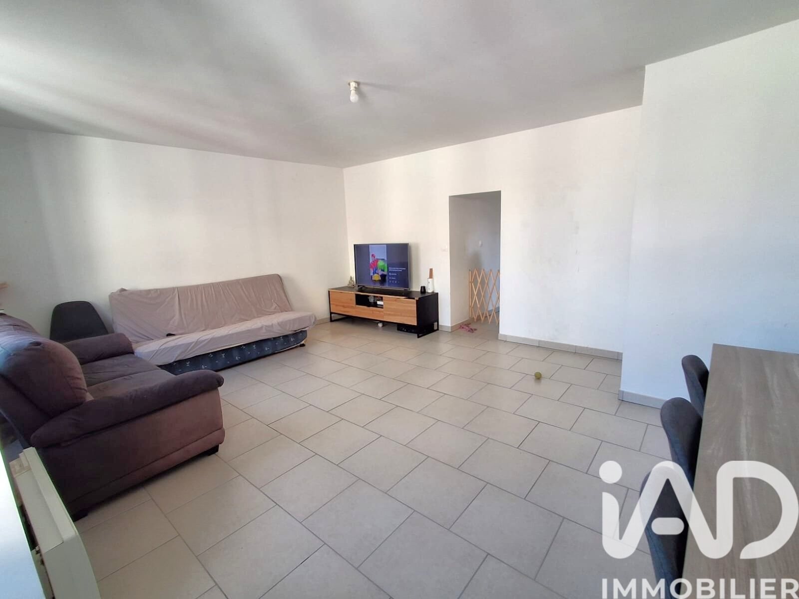 Maison à louer, 79m², Septeuil