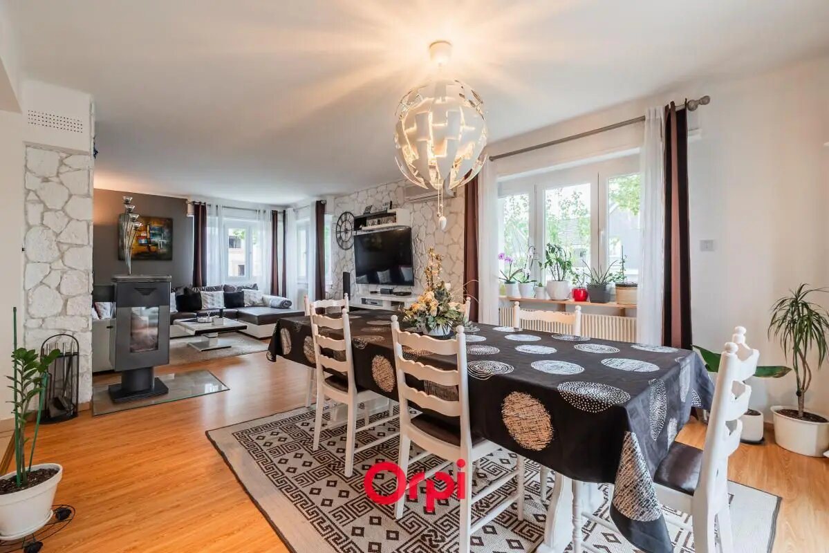 Maison à vendre, 204m², Brumath