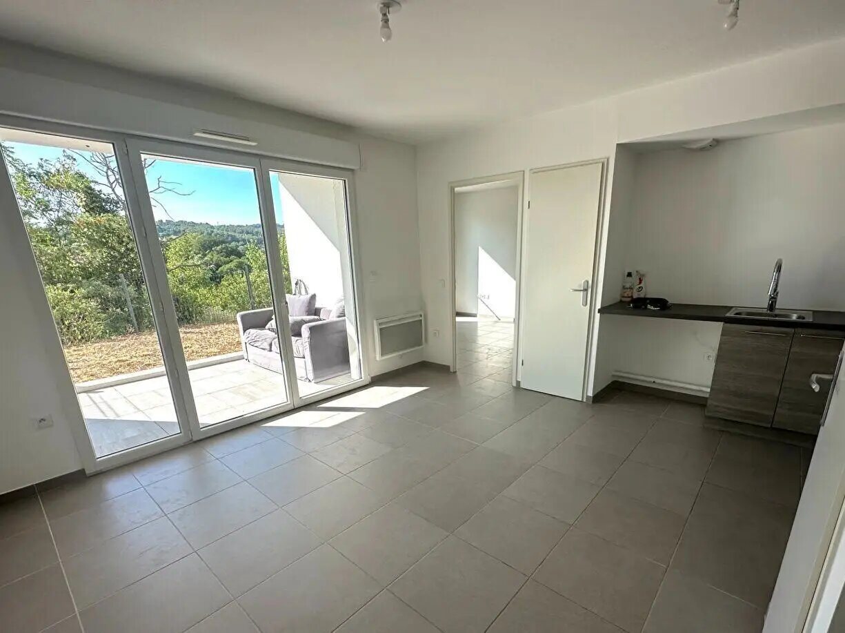 Appartement à louer, 38m², Marseille 11ème