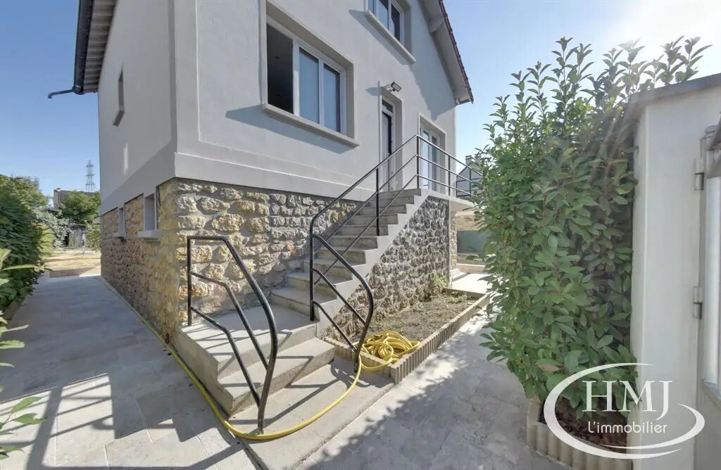 Maison à louer, 95m², Lisses
