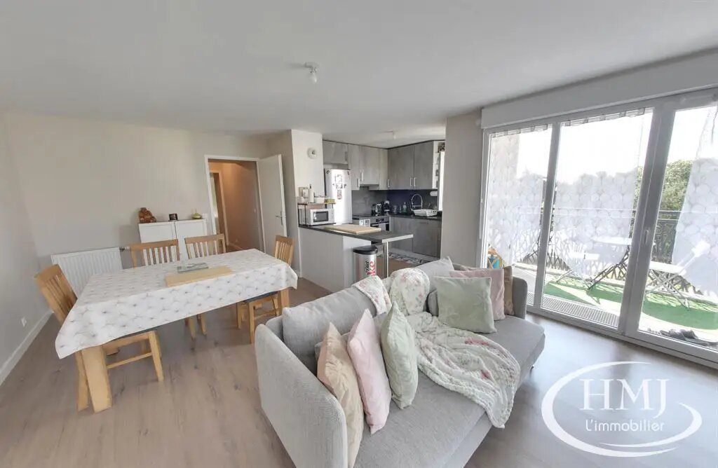 Appartement à vendre, 79m², Courcouronnes