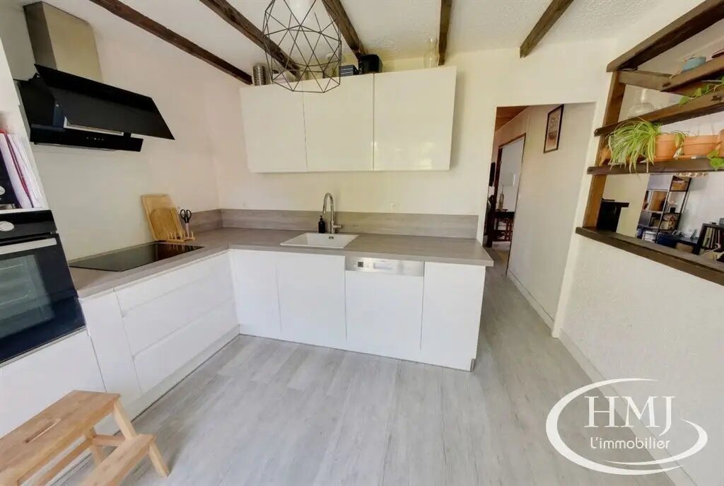 Maison à vendre, 96m², Lisses