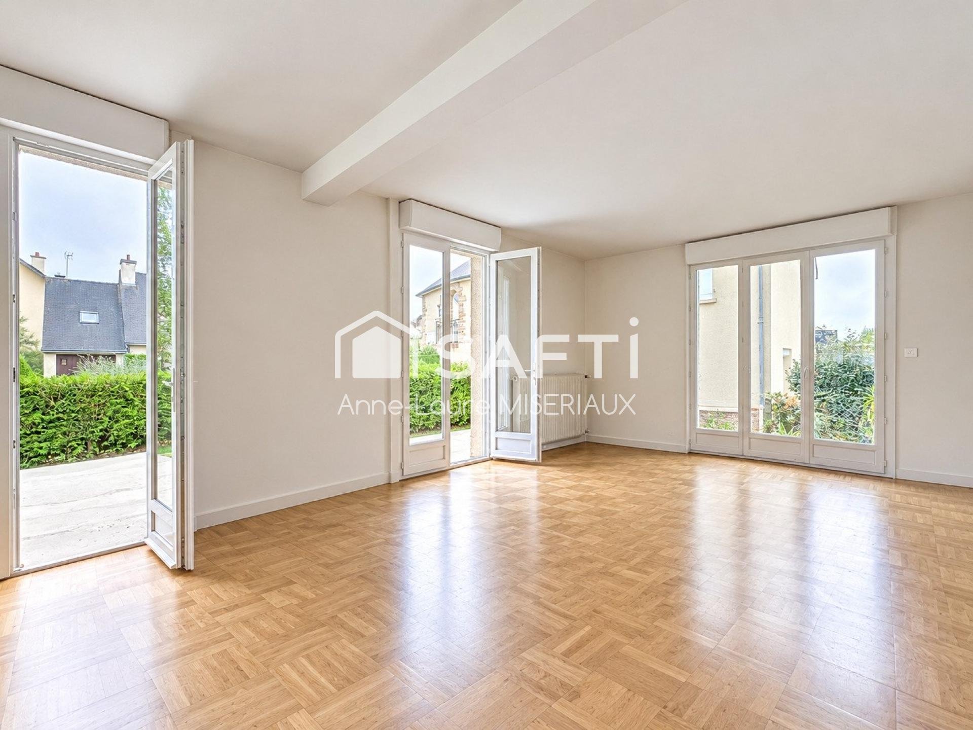 Maison à vendre, 260m², L'Hermitage