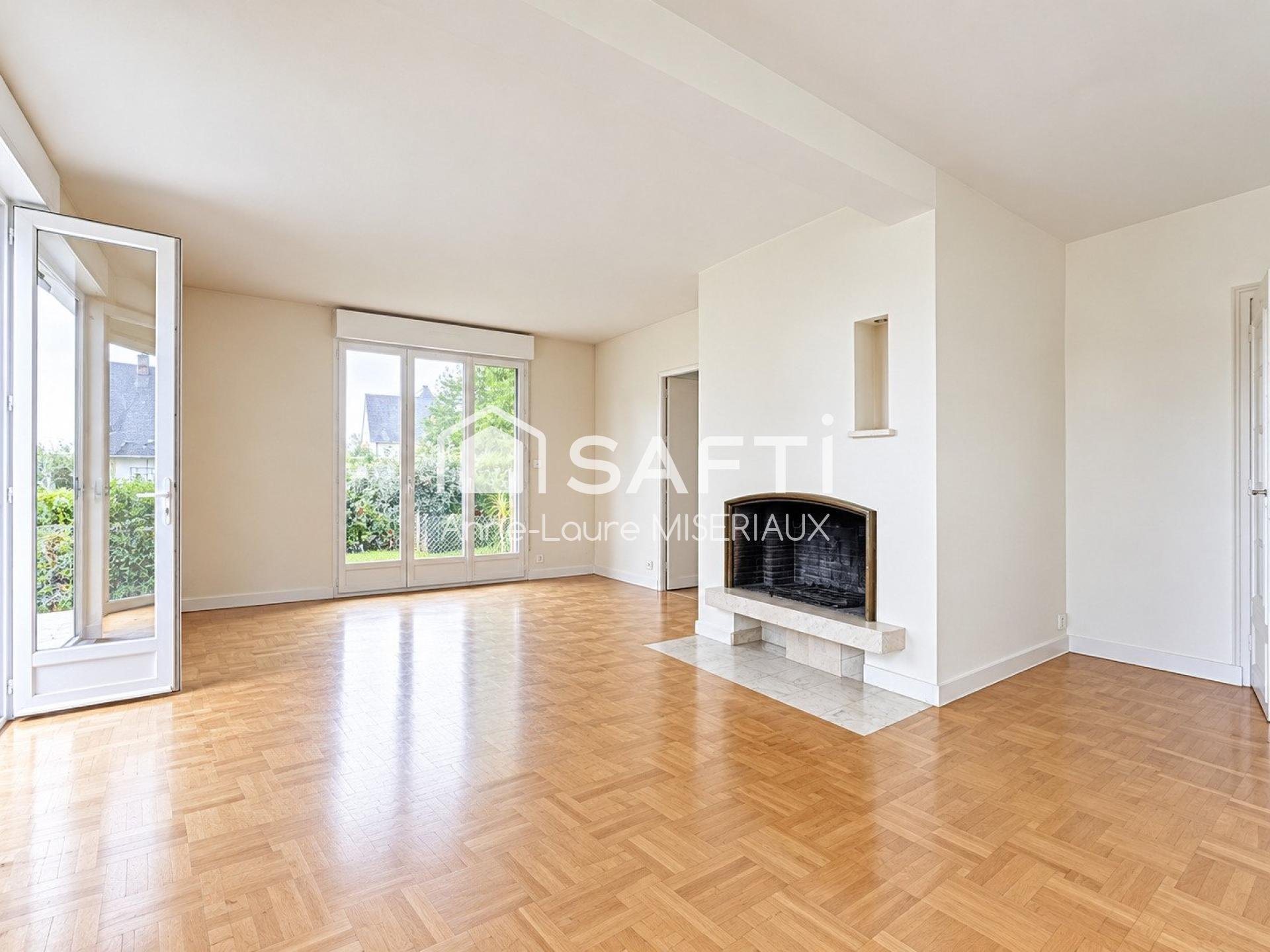Maison à vendre, 260m², L'Hermitage