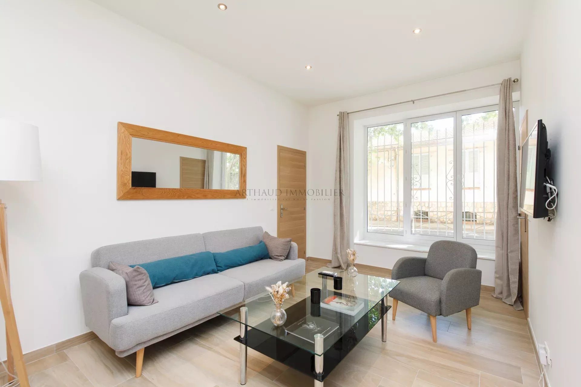 Appartement à louer, 45m², Antibes