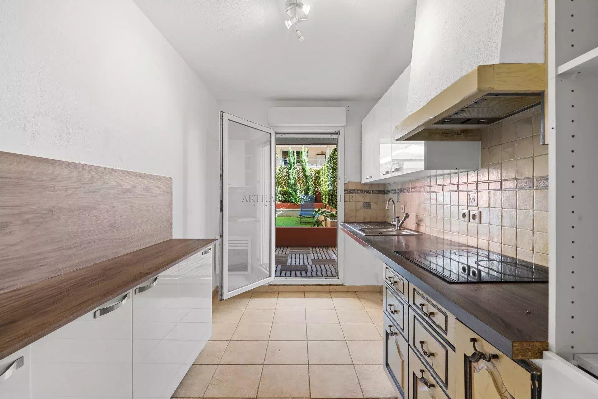 Appartement à vendre, 81m², Mandelieu-la-Napoule