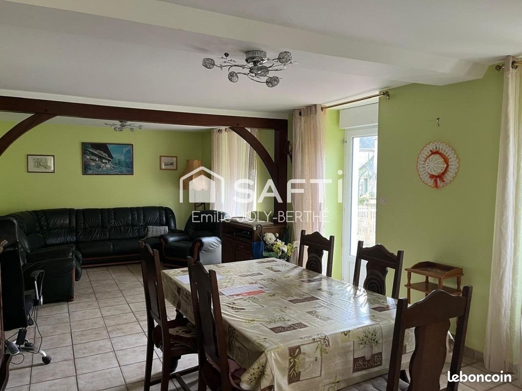 Maison à vendre, 115m², Saulges