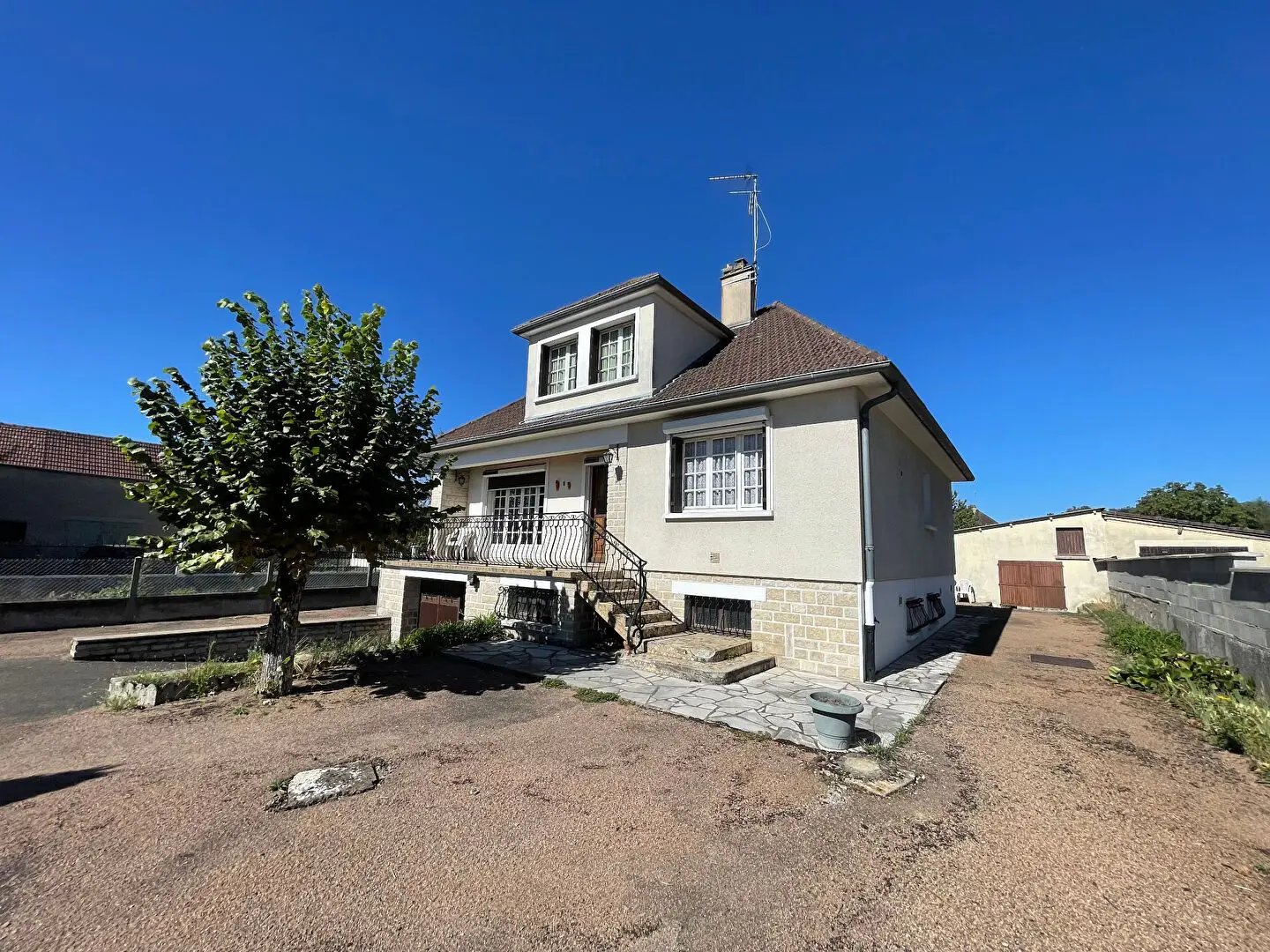 Maison à vendre, 112m², Coulanges-lès-Nevers