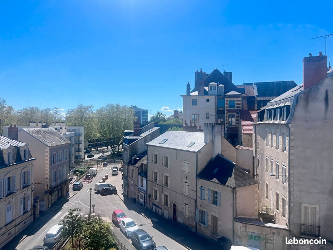 Appartement à vendre, 81m², Nevers