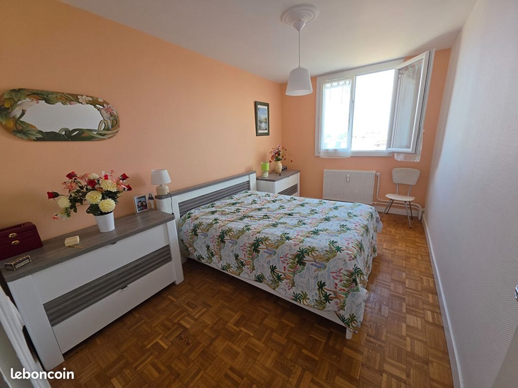 Appartement à vendre, 74m², Nevers