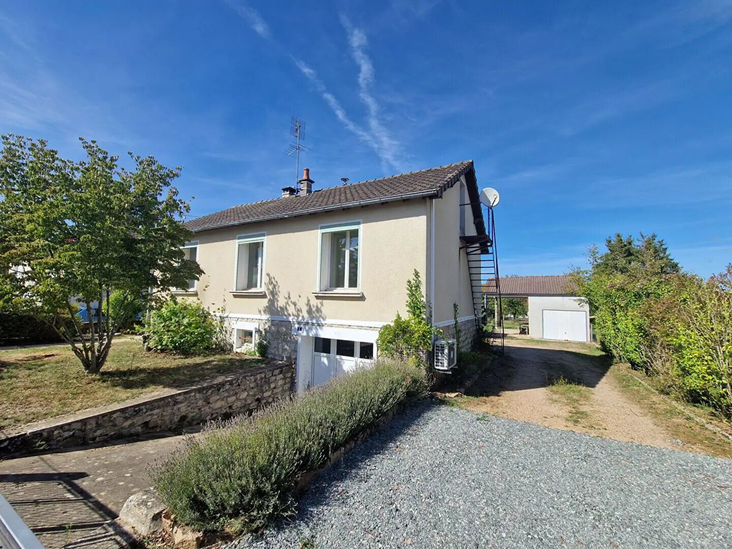 Maison à louer, 64m², Guérigny