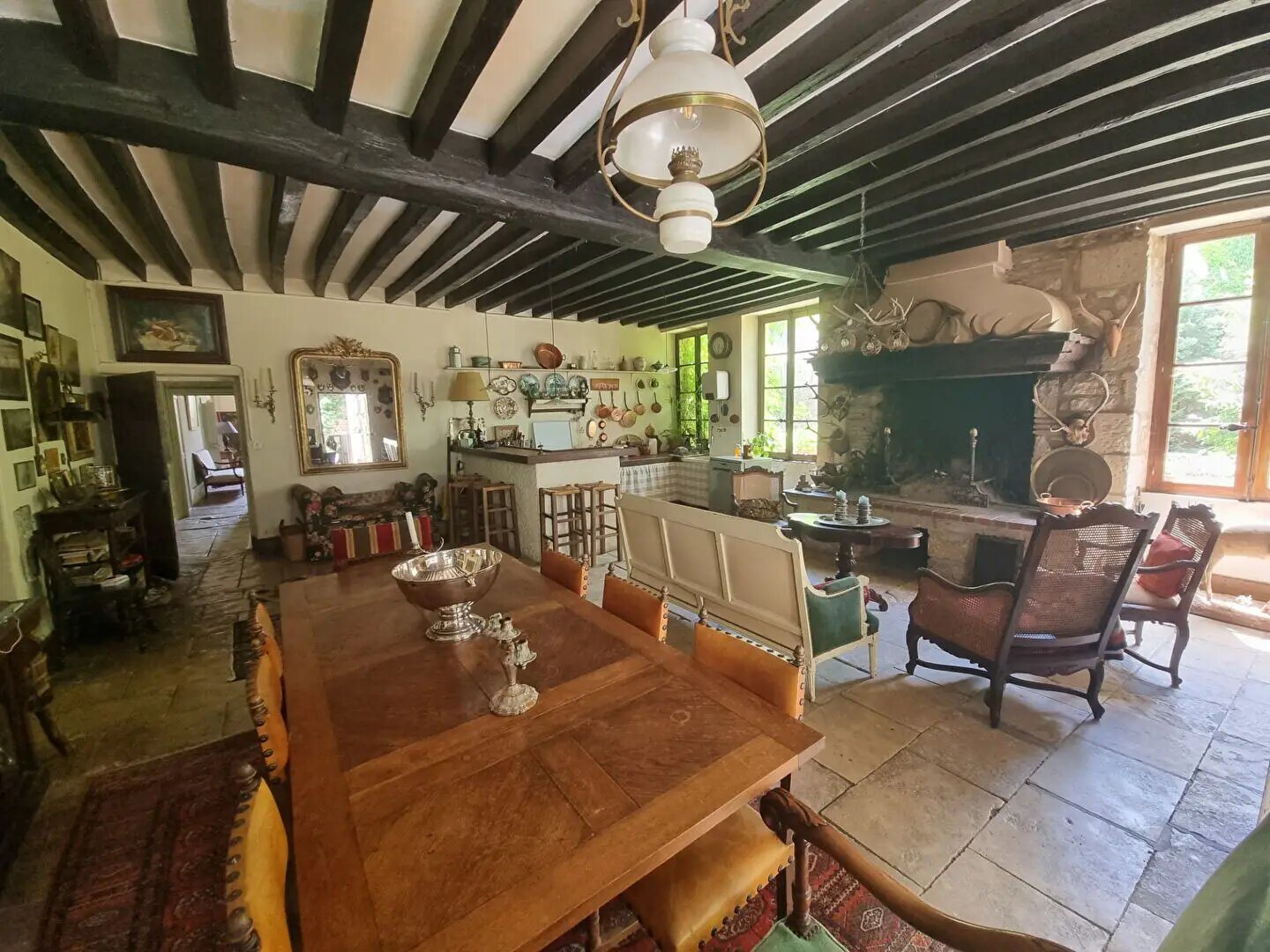 Maison à vendre, 450m², Pougues-les-Eaux