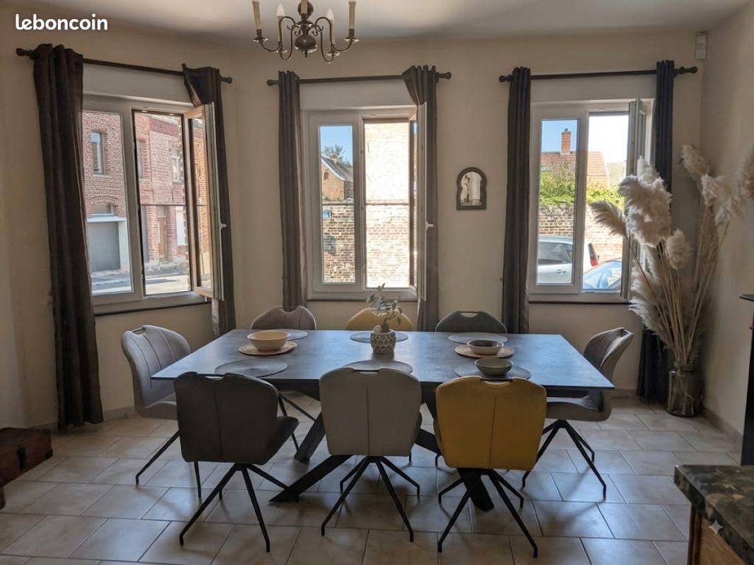 Maison à vendre, 130m², Solesmes