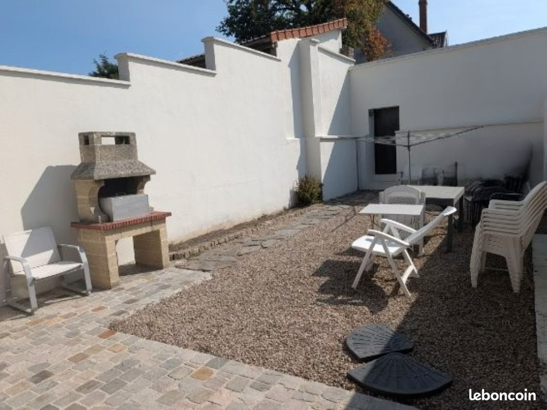 Maison à vendre, 130m², Solesmes