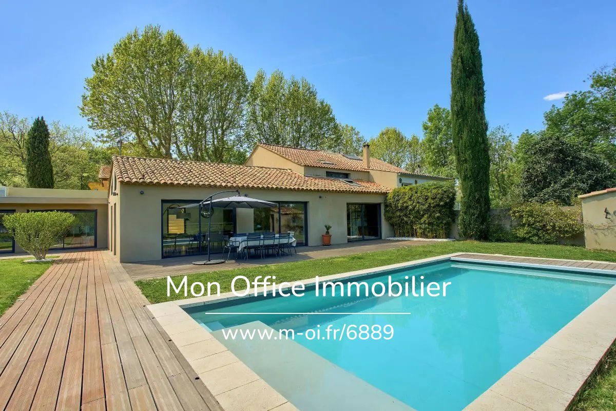 Maison à vendre, 200m², Le Puy-Sainte-Réparade