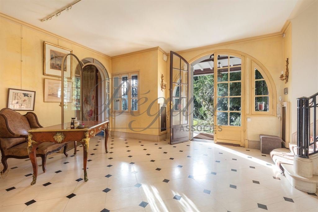 Maison à vendre, 350m², Rueil-Malmaison