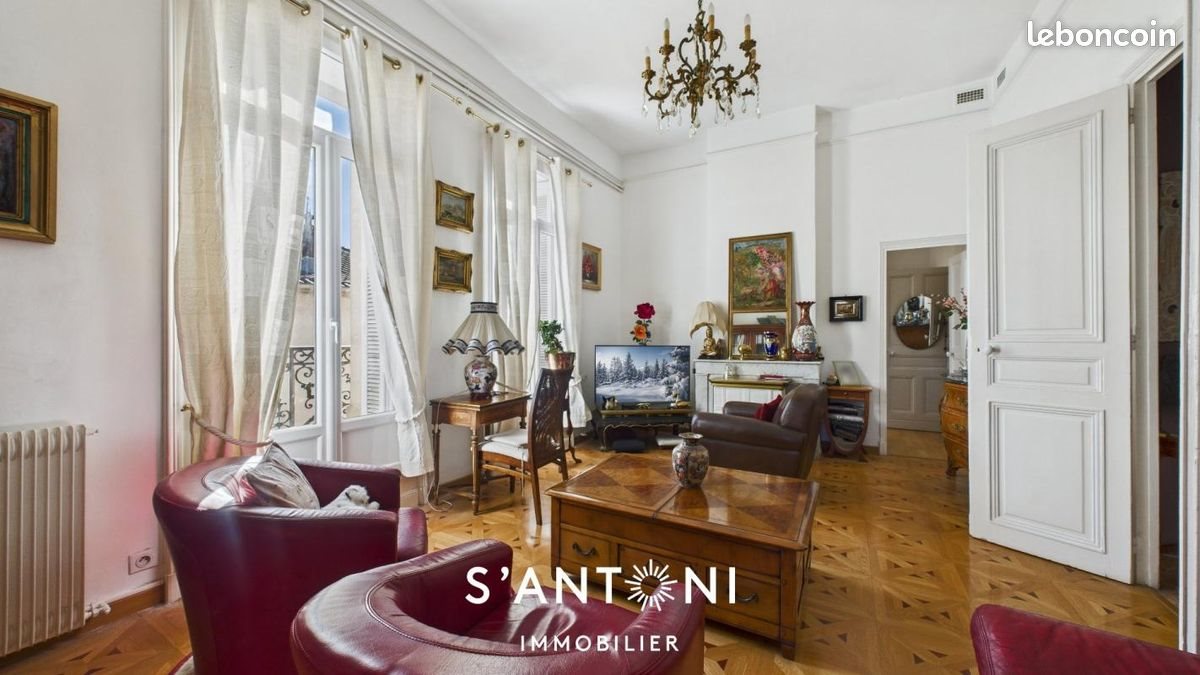 Appartement à vendre, 140m², Béziers