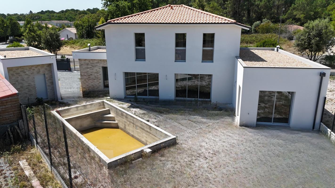 Maison à vendre, 168m², Saint-Médard-en-Jalles