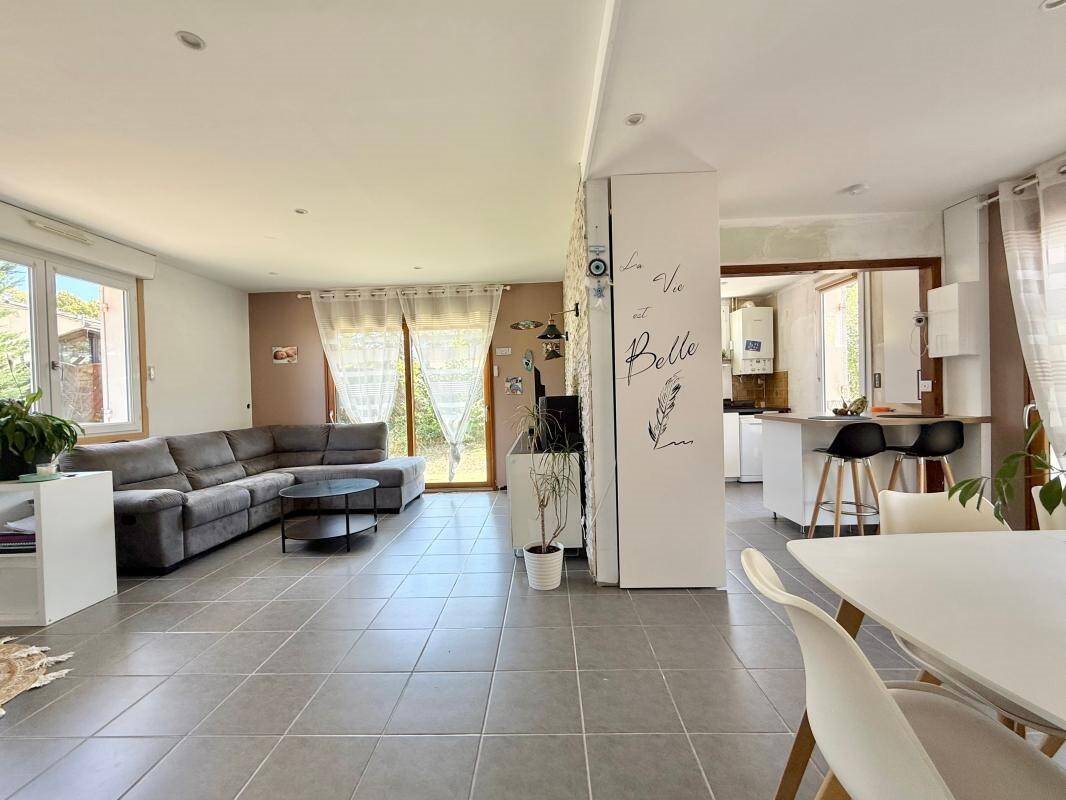 Maison à vendre, 85m², Yvrac