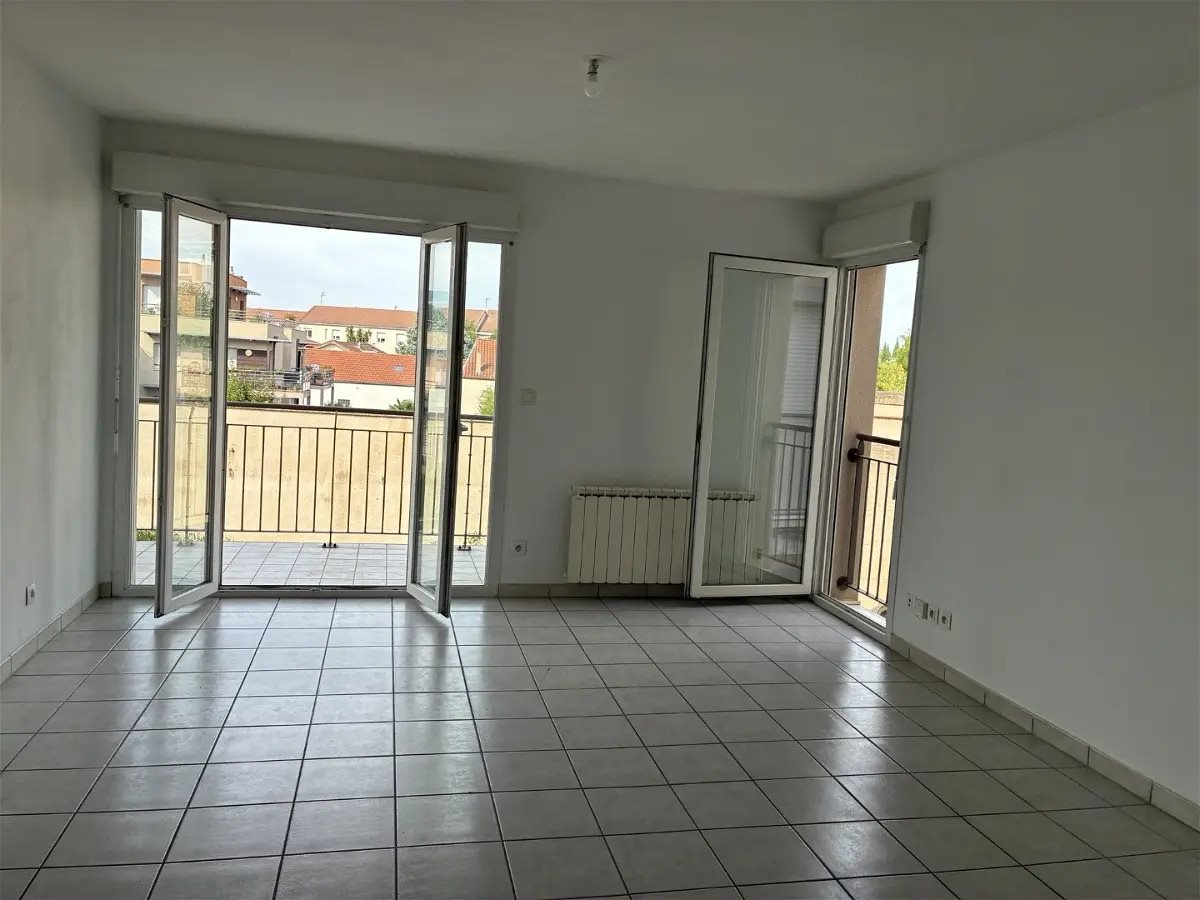 Appartement à louer, 63m², Lorette