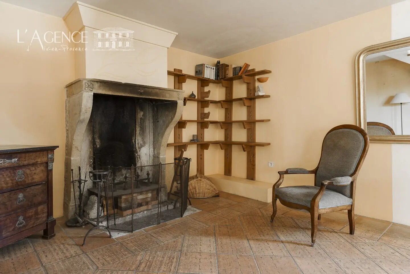 Maison à vendre, 149m², Eguilles