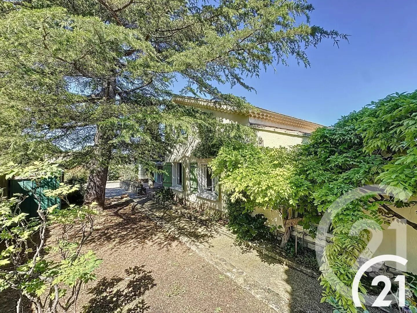 Maison à vendre, 222m², Robion