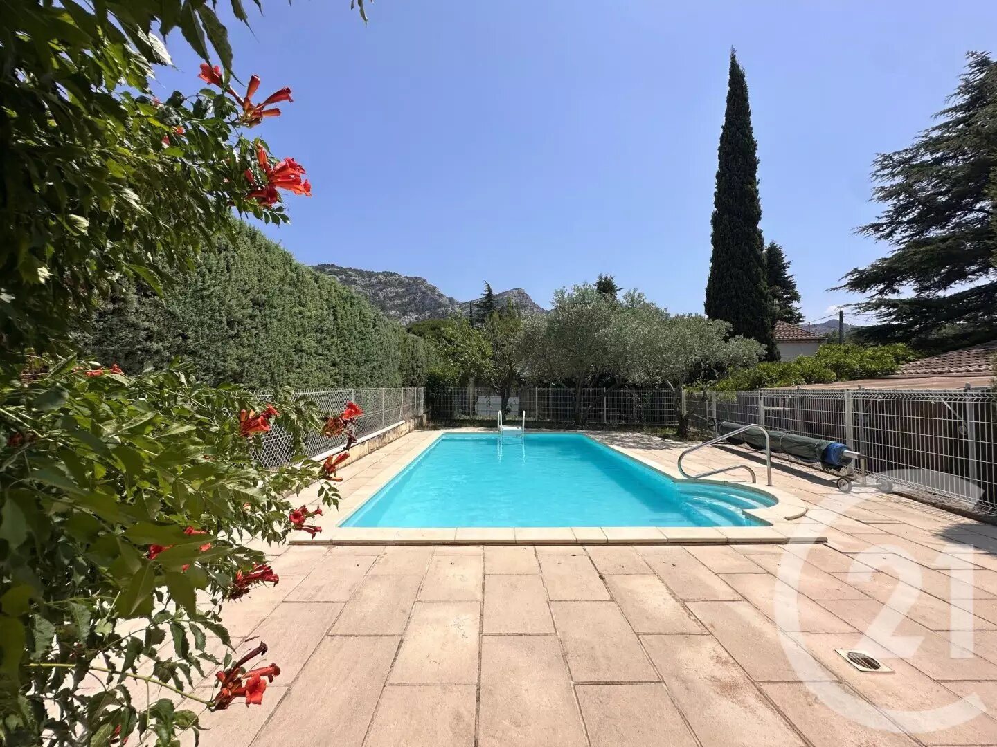 Maison à vendre, 222m², Robion