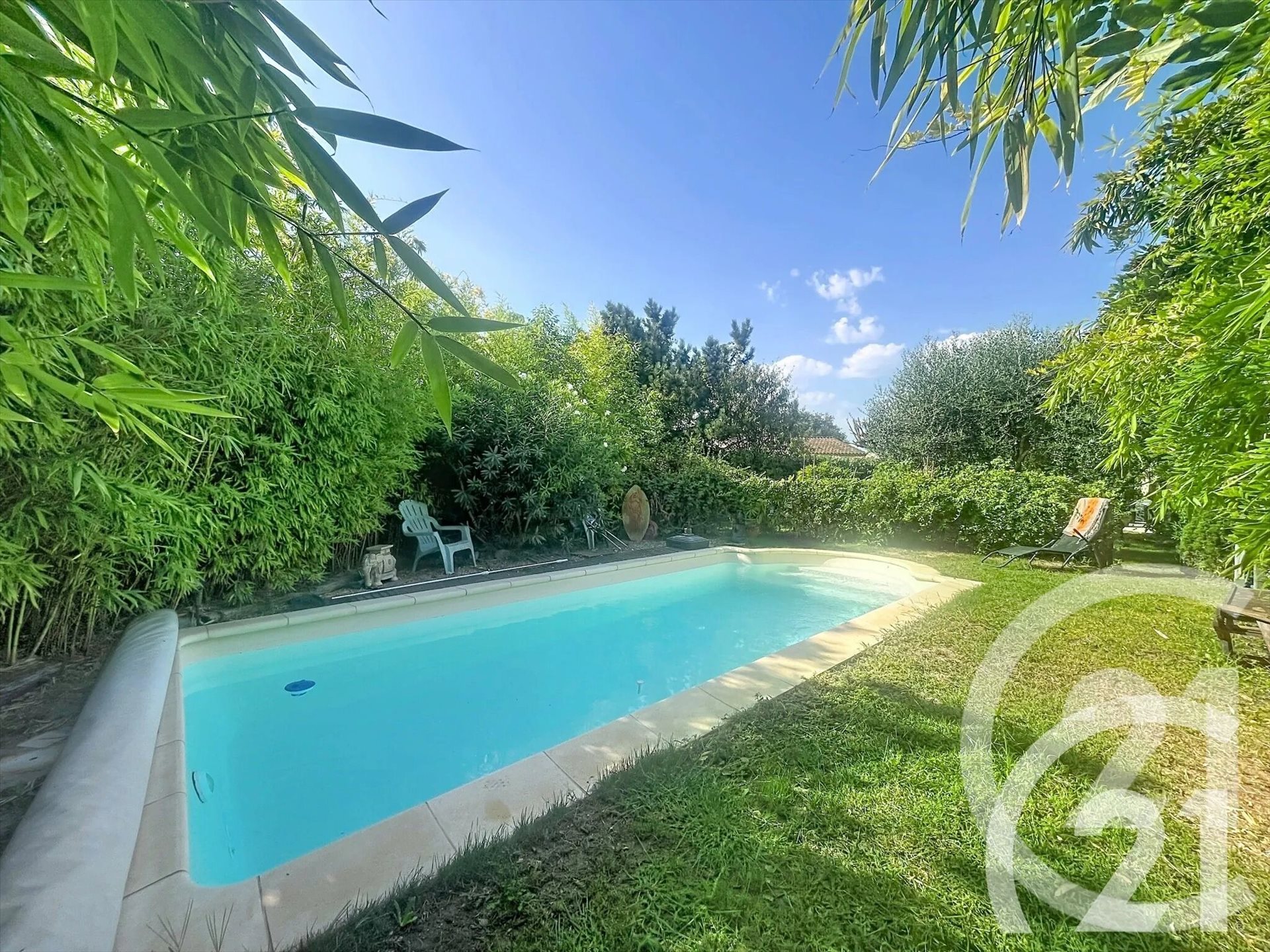 Maison à vendre, 131m², Robion