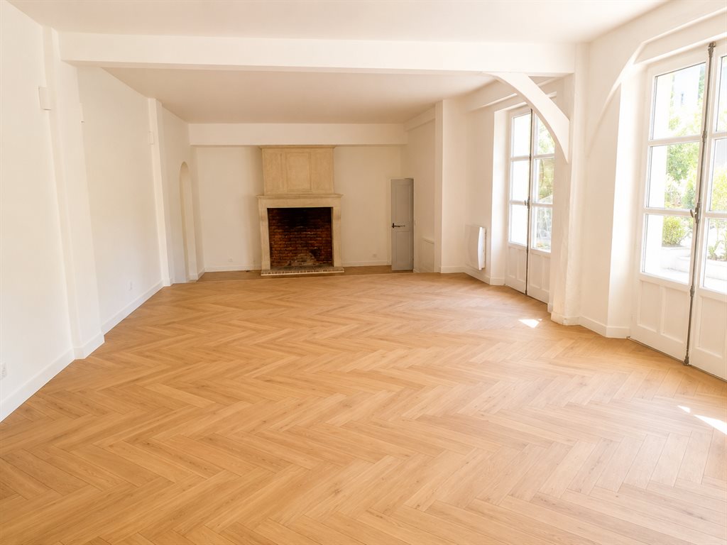 Maison à louer, 330m², La Celle-Saint-Cloud