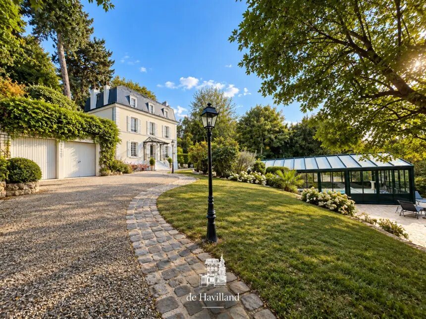 Maison à louer, 420m², La Celle-Saint-Cloud