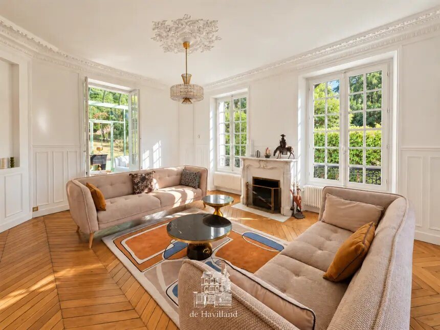 Maison à louer, 420m², La Celle-Saint-Cloud