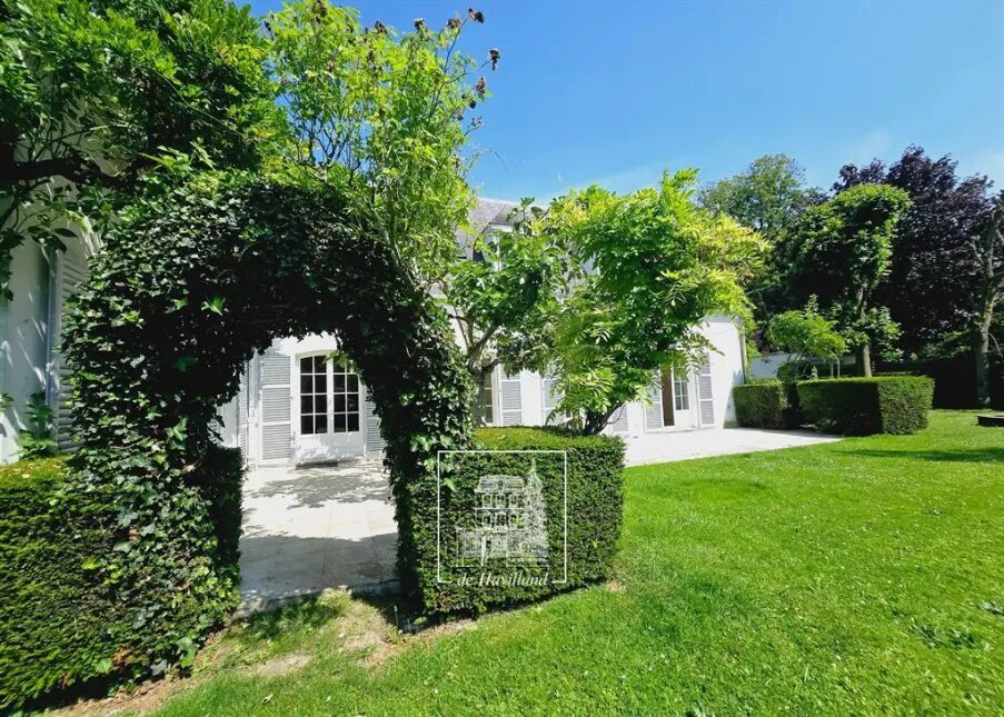 Maison à louer, 250m², Marnes-la-Coquette