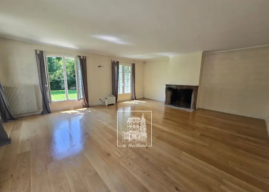 Maison à louer, 250m², Marnes-la-Coquette