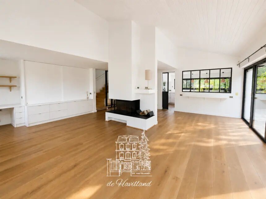 Maison à louer, 207m², La Celle-Saint-Cloud